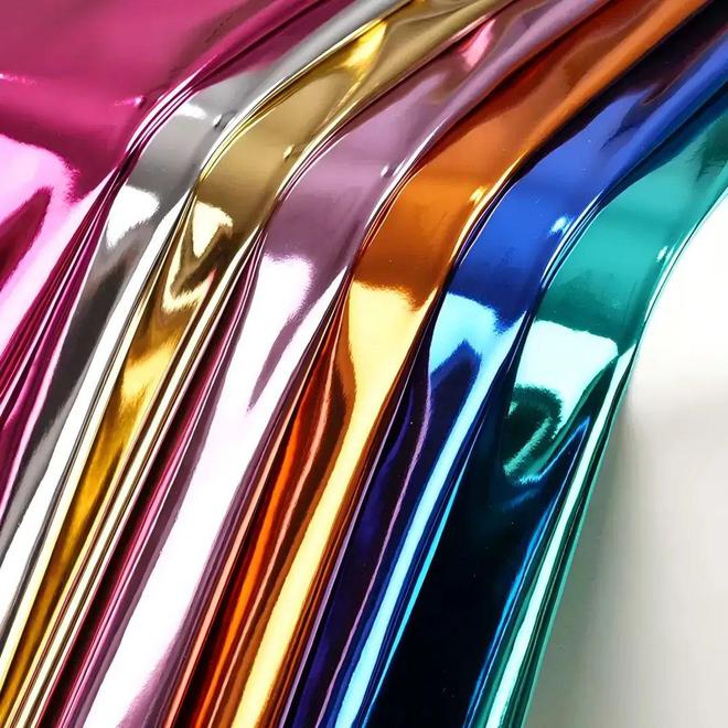 春夏时装通勤女鞋面料趋势预测OG真人摩登皮革--2026(图6) 春夏时装通勤女鞋面料趋势预测OG真人摩登皮革--2026(图6)