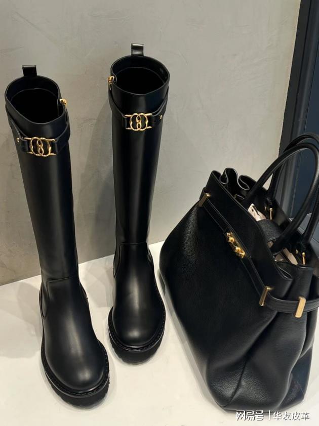 鞋型热度榜:引领潮流的五大鞋款OG真人知识分享|2024年(图2) 鞋型热度榜:引领潮流的五大鞋款OG真人知识分享|2024年(图2)